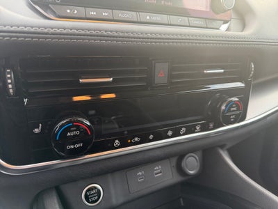 2022 Nissan Rogue SV FWD