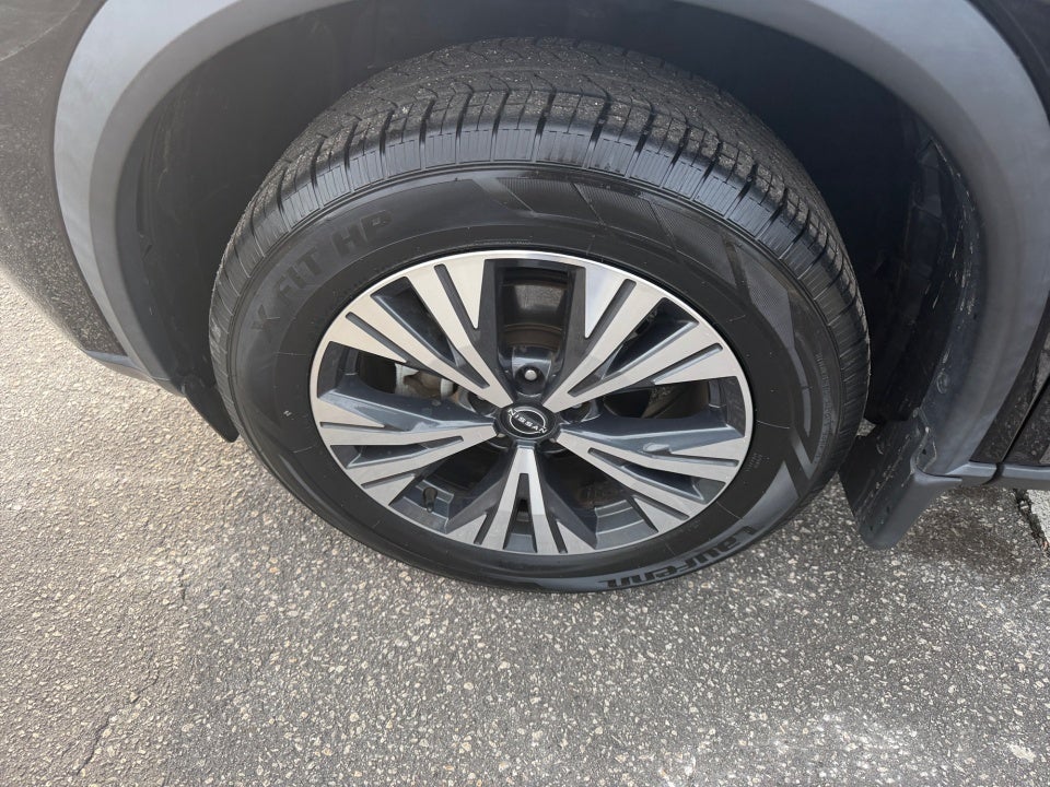 2022 Nissan Rogue SV FWD