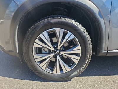 2022 Nissan Rogue SV FWD