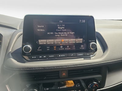 2026 Nissan Rogue SV