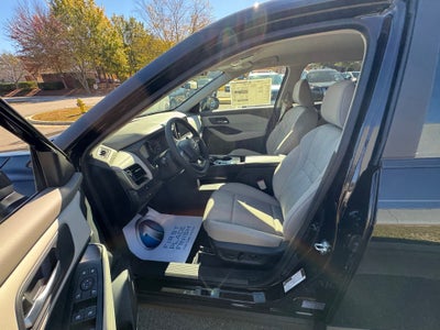 2025 Nissan Rogue SV FWD