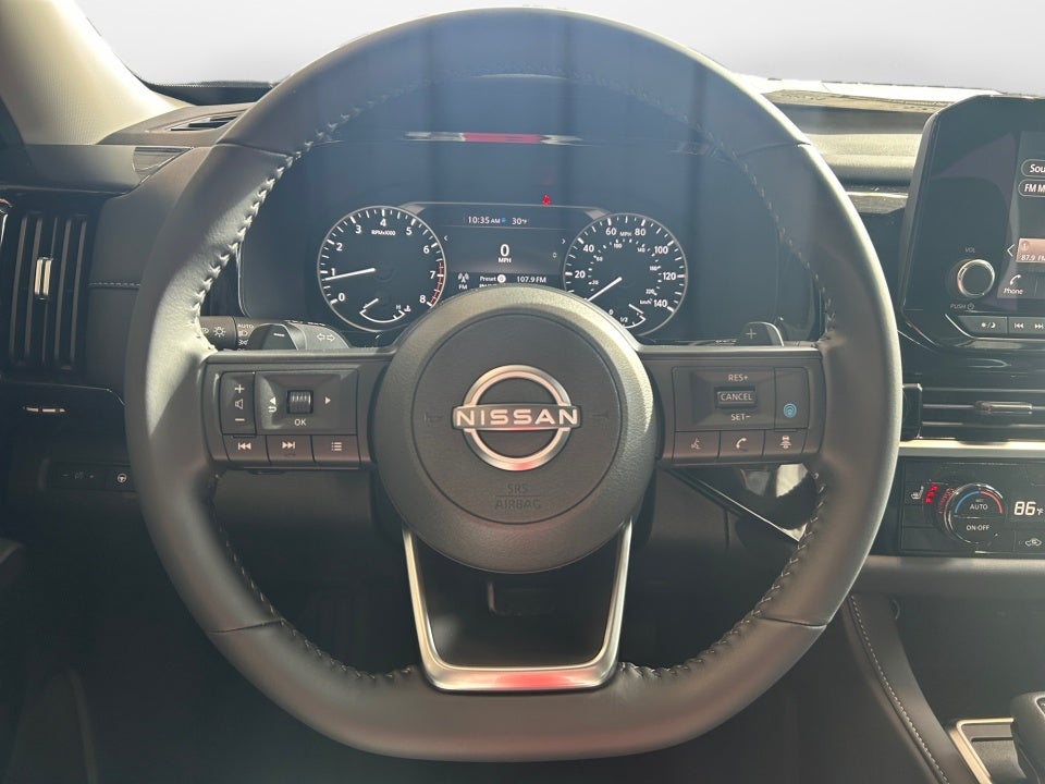 2025 Nissan Pathfinder SV FWD