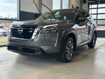 2025 Nissan Pathfinder SV FWD