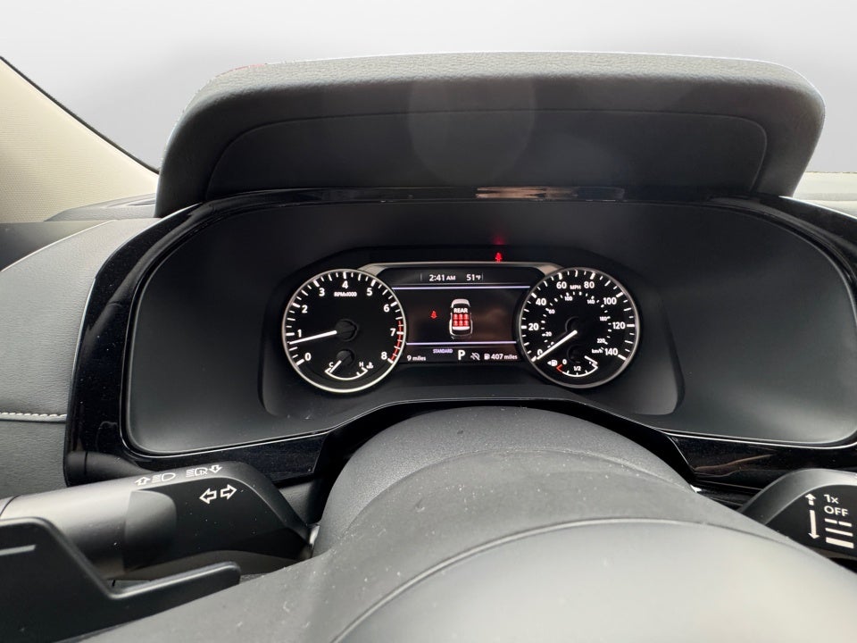 2025 Nissan Pathfinder SV FWD