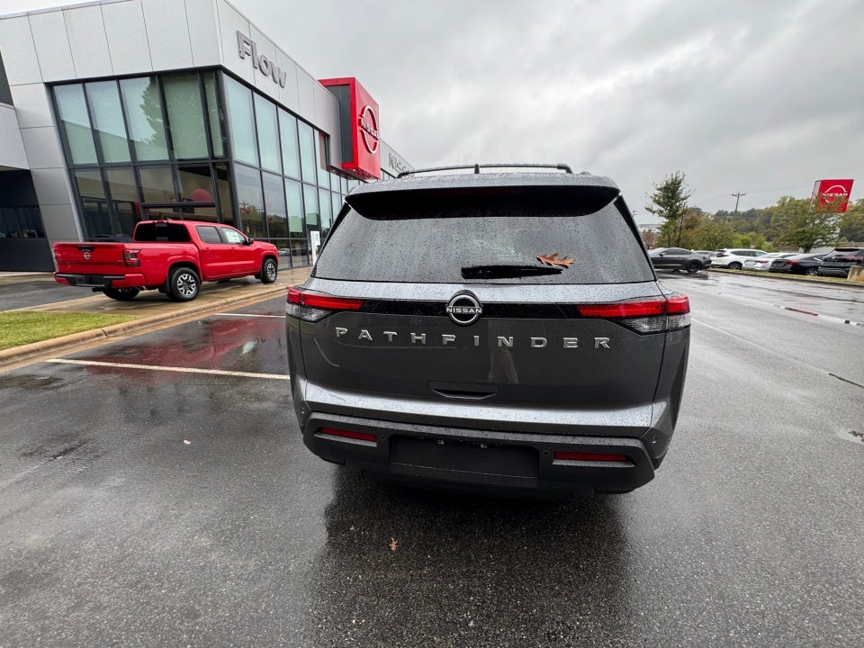 2025 Nissan Pathfinder SV FWD