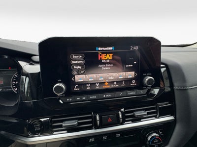 2025 Nissan Pathfinder SV FWD