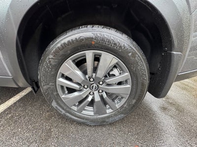 2025 Nissan Pathfinder SV FWD