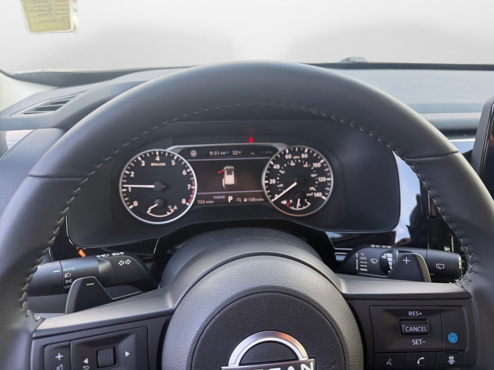 2025 Nissan Pathfinder SV FWD