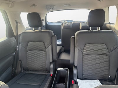 2025 Nissan Pathfinder SV FWD