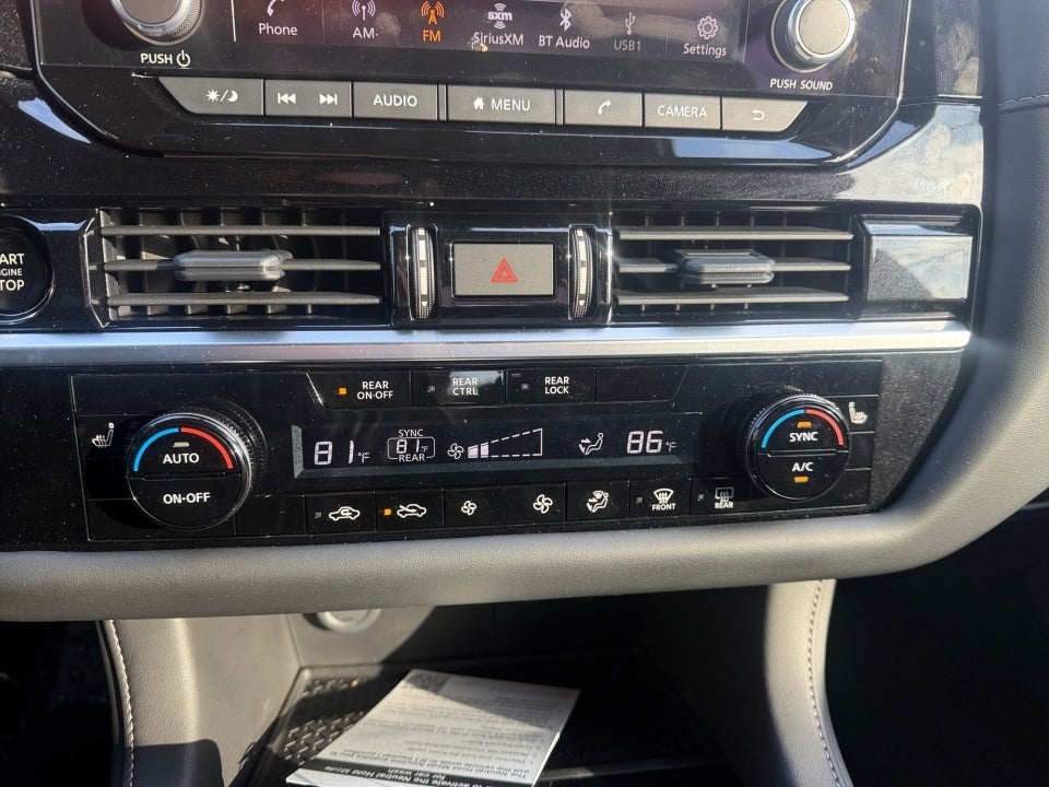 2025 Nissan Pathfinder SV FWD