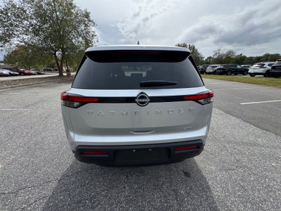 2025 Nissan Pathfinder SV 4WD