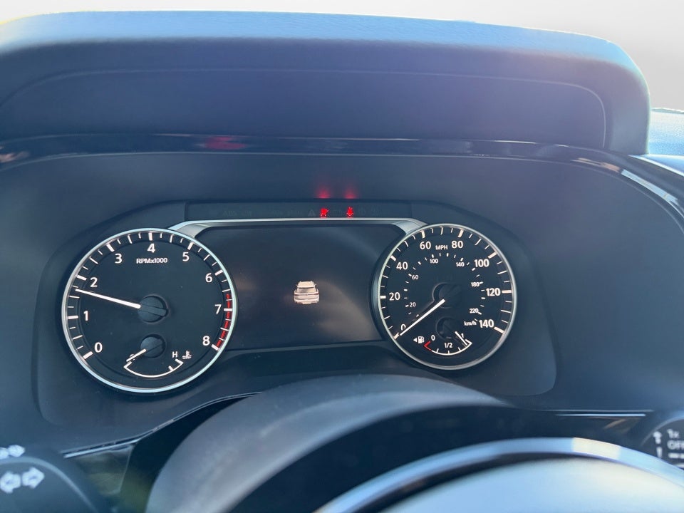 2025 Nissan Pathfinder SL FWD