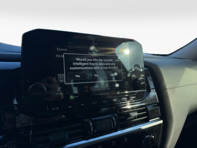 2025 Nissan Pathfinder SL FWD