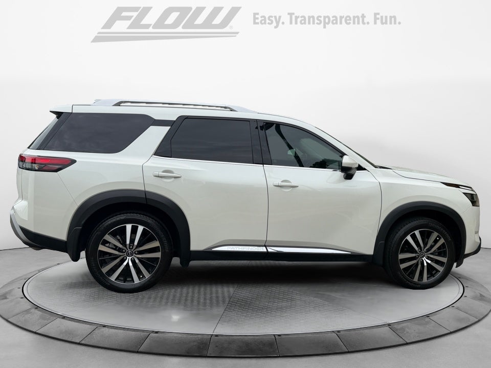 2024 Nissan Pathfinder Platinum FWD