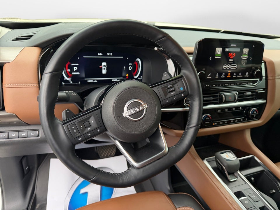 2024 Nissan Pathfinder Platinum FWD