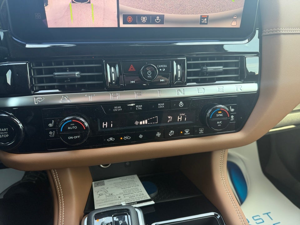 2026 Nissan Pathfinder Platinum