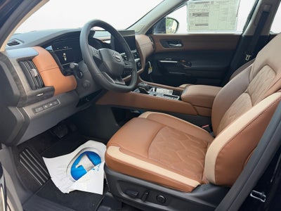 2026 Nissan Pathfinder Platinum