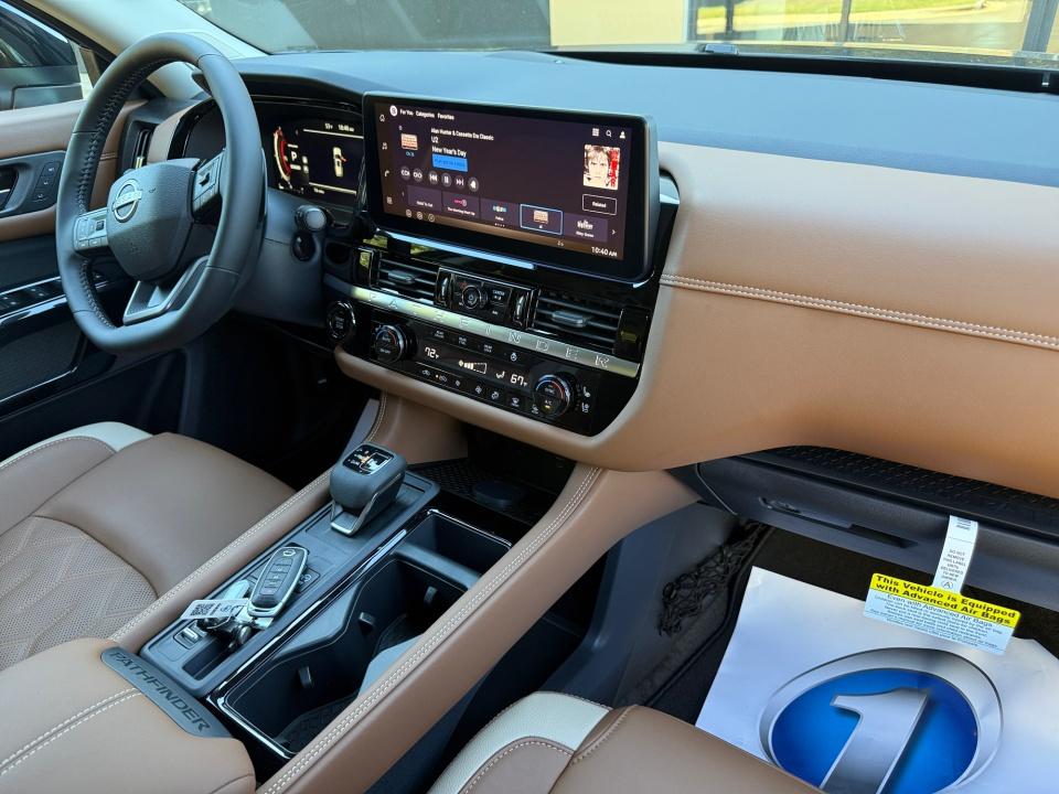 2026 Nissan Pathfinder Platinum