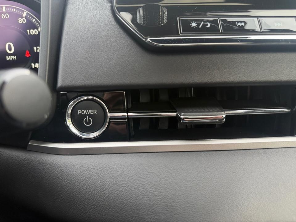 2026 Nissan Rogue Plug-In Hybrid Platinum