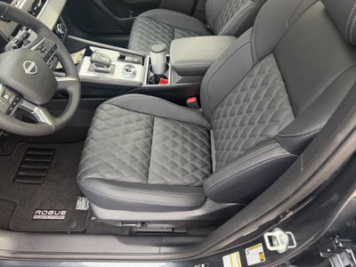 2026 Nissan Rogue Plug-In Hybrid Platinum