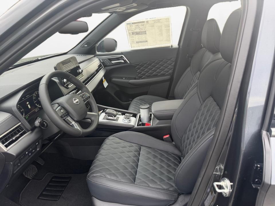 2026 Nissan Rogue Plug-In Hybrid Platinum