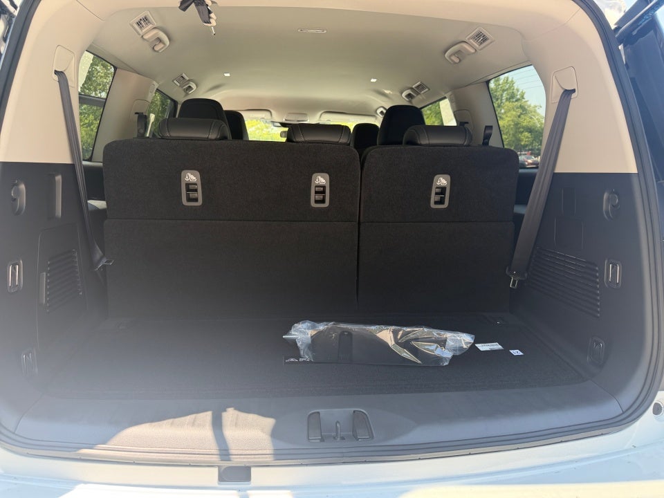 2026 Nissan Armada SV