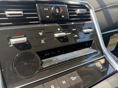 2026 Nissan Armada SV