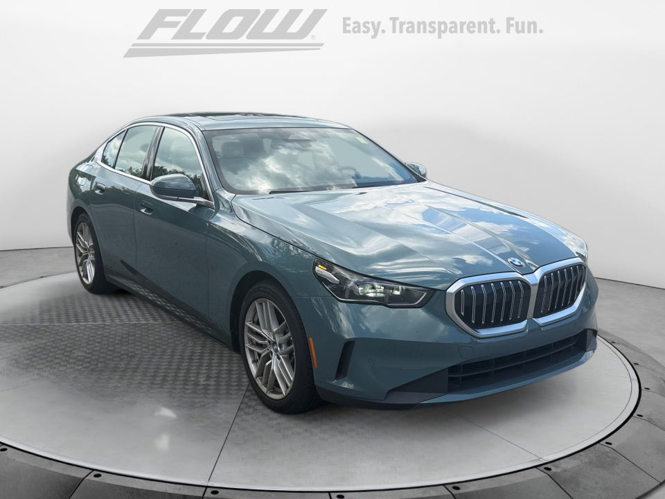 2024 BMW 530i 530i