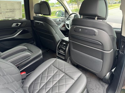 2026 BMW X7 xDrive40i