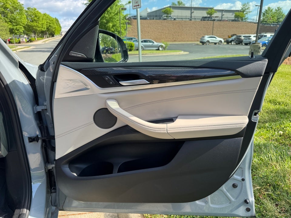 2023 BMW X3 M40i