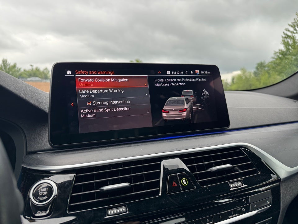 2023 BMW 530 530i xDrive