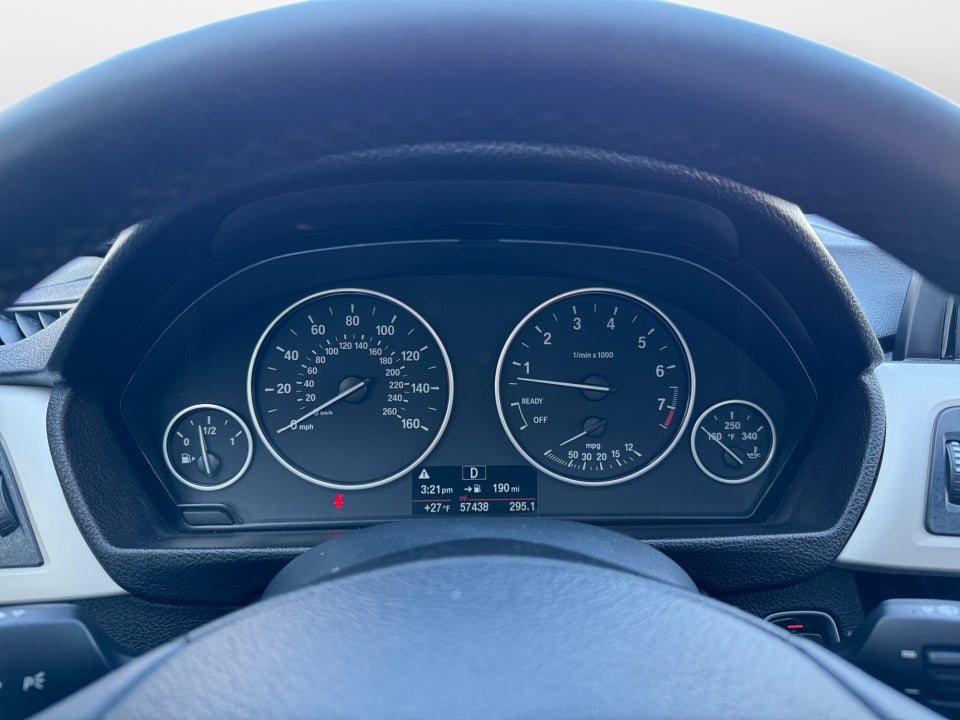 2017 BMW 320i xDrive