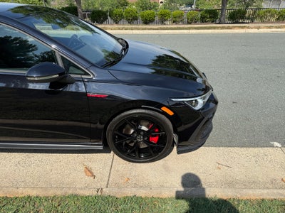 2024 Volkswagen Golf GTI 380 SE