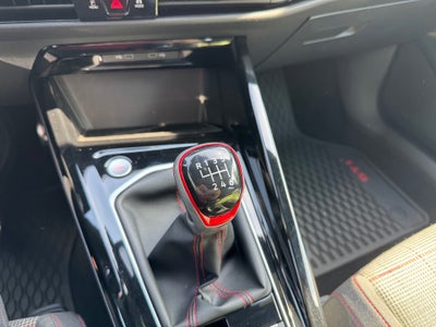 2024 Volkswagen Golf GTI 380 SE
