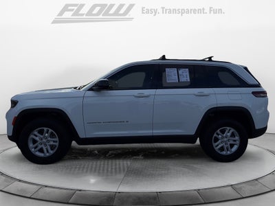 2025 Jeep Grand Cherokee Laredo 4x2