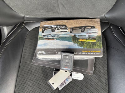 2023 Jeep Grand Cherokee L Altitude 4x2