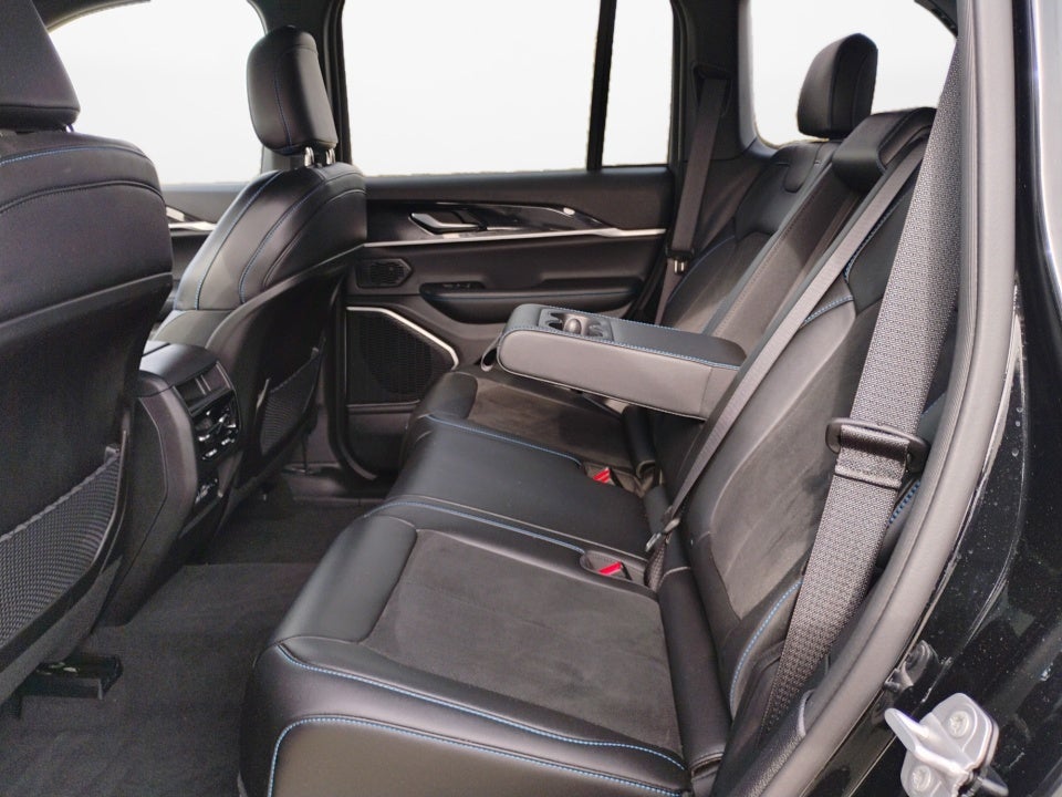 2023 Jeep Grand Cherokee 4xe Trailhawk