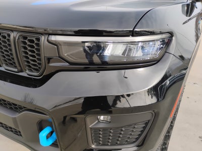 2023 Jeep Grand Cherokee 4xe Trailhawk