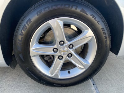 2022 Chevrolet Malibu FWD LS