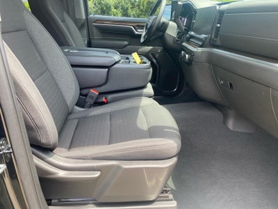 2022 Chevrolet Silverado 1500 4WD Crew Cab Short Bed LT with 2FL