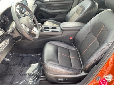 2022 Nissan Altima SR FWD