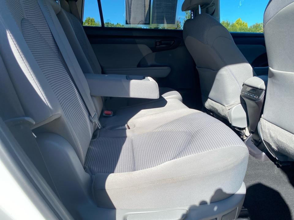 2022 Toyota Highlander Hybrid LE