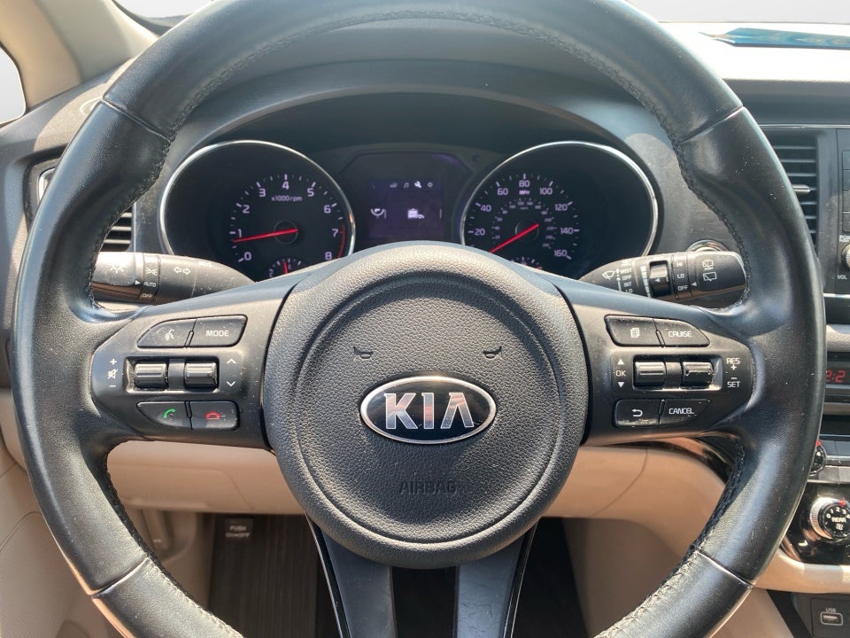 2018 Kia Sedona LX