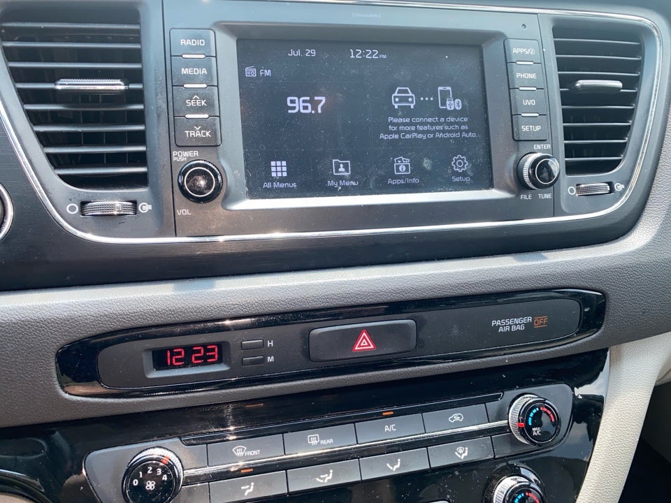 2018 Kia Sedona LX