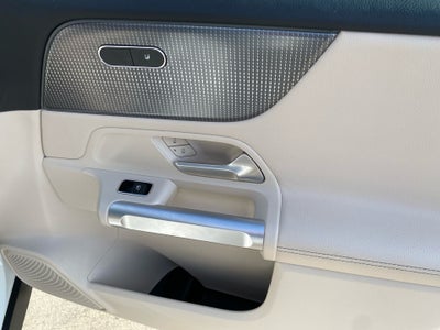 2022 Mercedes-Benz GLB 250 4MATIC®