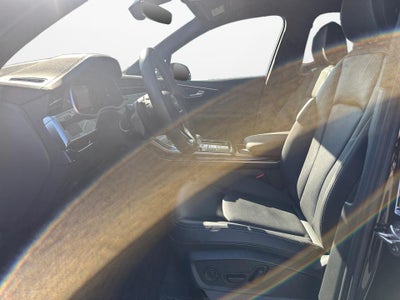 2026 Audi Q7 Premium