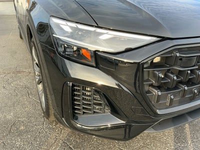 2025 Audi Q8 Premium 55 TFSI quattro