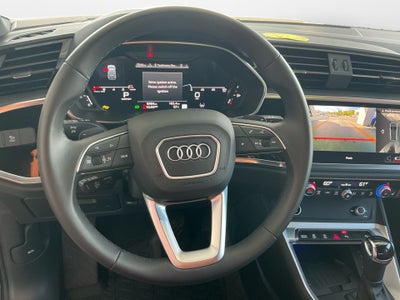 2025 Audi Q3 Premium 45 TFSI S line quattro Tiptronic