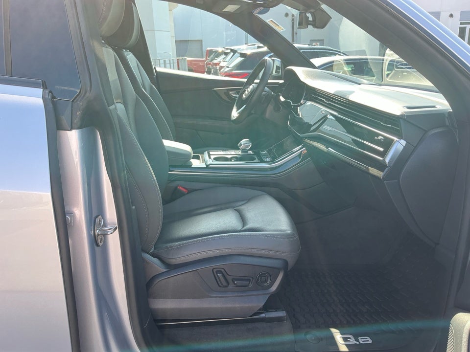 2022 Audi Q8 Prestige