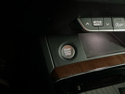 2022 Audi Q5 Premium 45 TFSI S line quattro S tronic